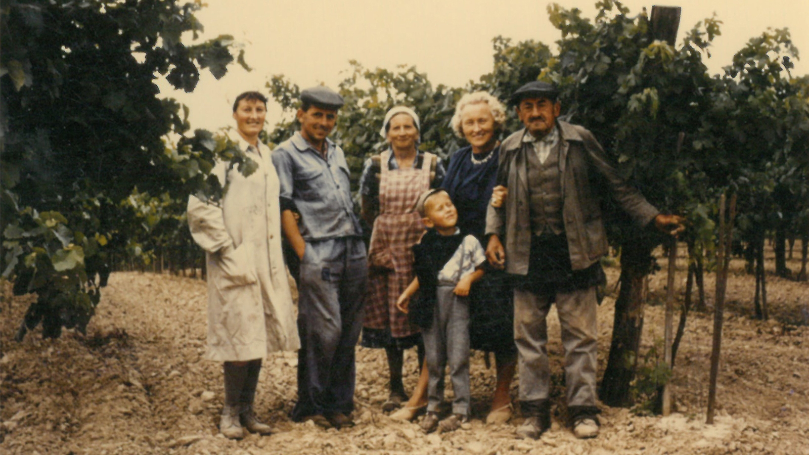 Großeltern und Eltern mit Familie Gleiß